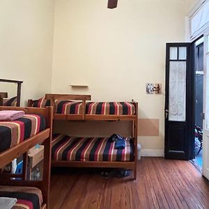 Habitación para Hombres Compartida